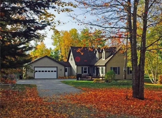 近期，緬因大學(xué)、新英格蘭林業(yè)基金會(huì)和美國林務(wù)局的研究人員，對(duì)緬因州北部大部分屬于私有商業(yè)林的7萬畝森林進(jìn)行建模研究后，最終根據(jù)研究結(jié)果，發(fā)布了一項(xiàng)有關(guān)緬因州森林碳吸收的新發(fā)現(xiàn)。