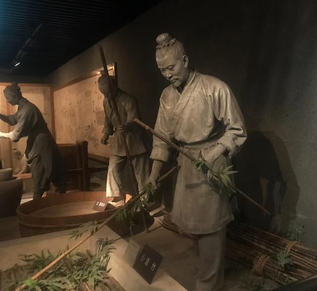 蔡倫改進(jìn)造紙術(shù)，對(duì)中國(guó)后來(lái)的影響有多大？