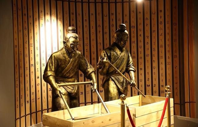 蔡倫改進(jìn)造紙術(shù)，對(duì)中國(guó)后來(lái)的影響有多大？