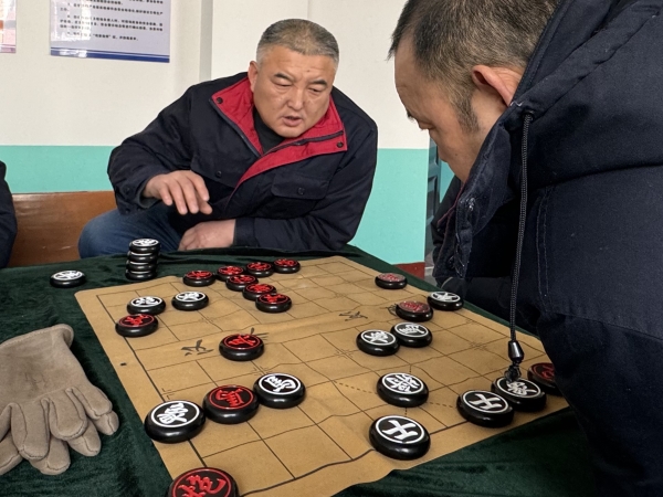 激烈棋局2.jpg