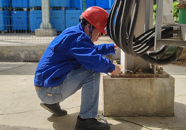 da9d32b2e1886cd19ed795aceb8a8fe    600.jpg