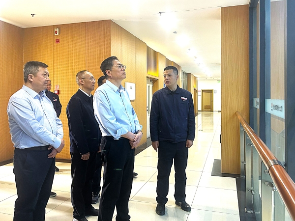 4.16 國(guó)家能源局西北監(jiān)管局趙國(guó)宏一行到彬州公司調(diào)研 附圖1.jpg